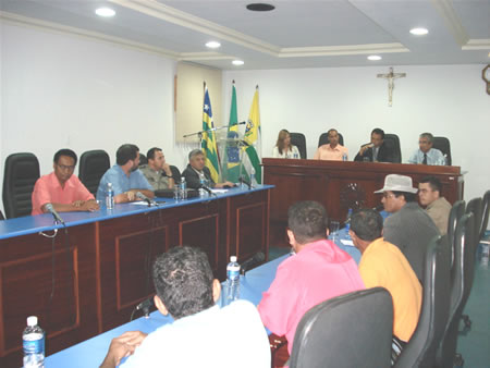 Queda de pontes e bueiros é alvo de debate na Câmara