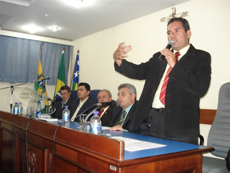 Vagner Ferreira é o novo líder do prefeito na Câmara