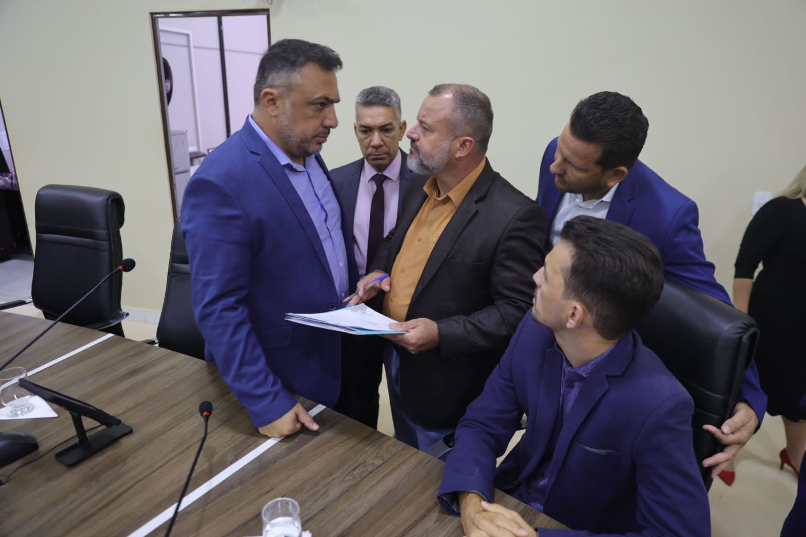 Vereadores debatem problemas no pagamento do piso salarial da Enfermagem