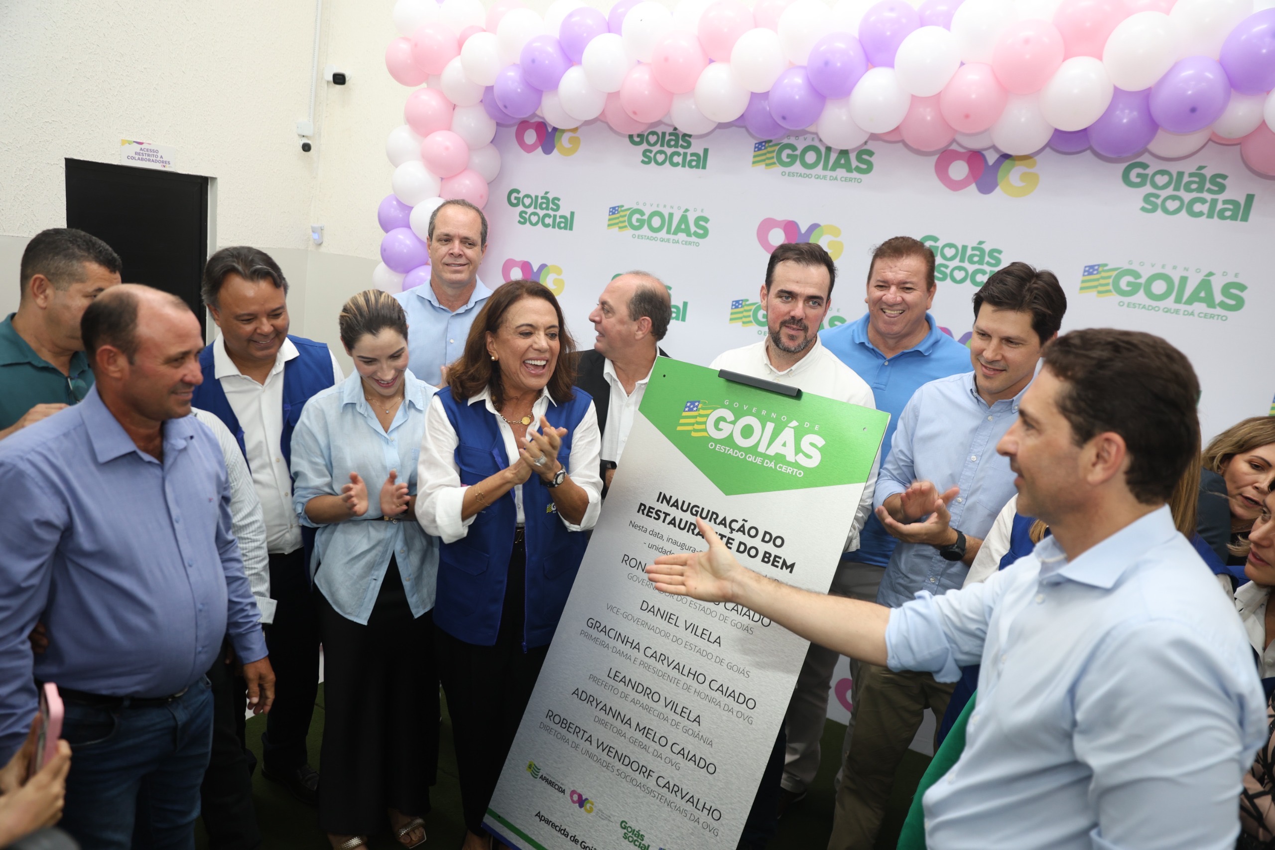 Câmara de Aparecida participa da inauguração do primeiro Restaurante do Bem do município