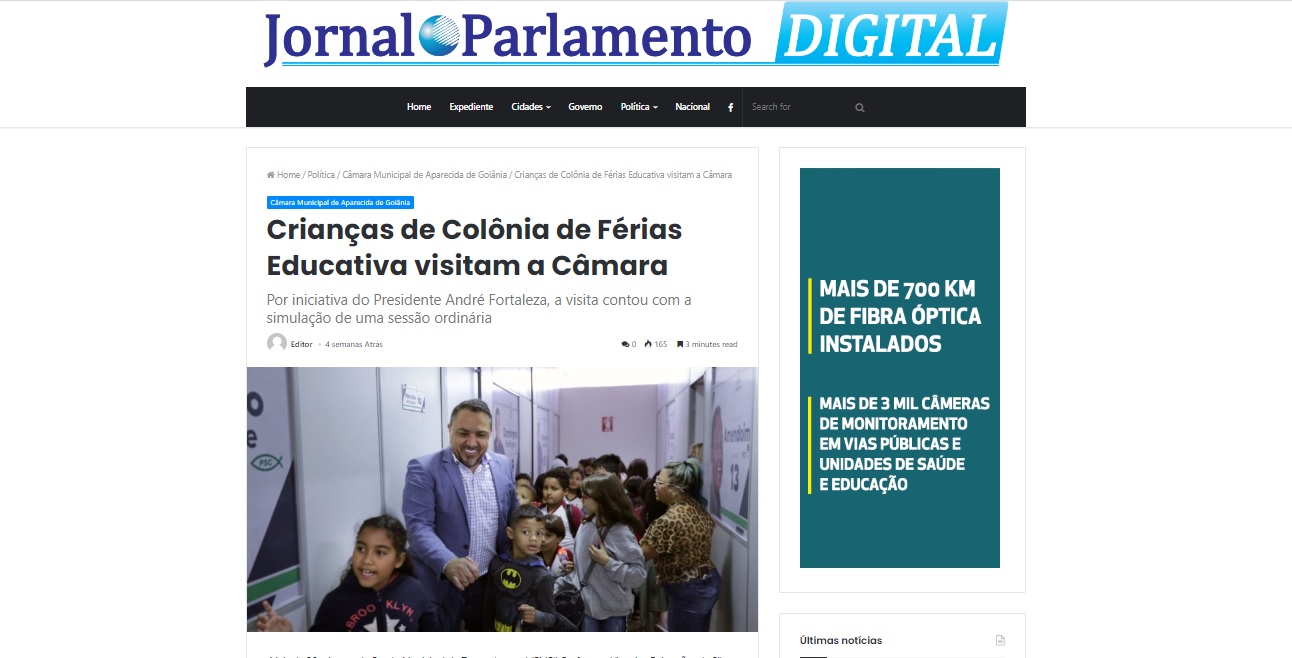 Crianças de Colônia de Férias Educativa visitam a Câmara