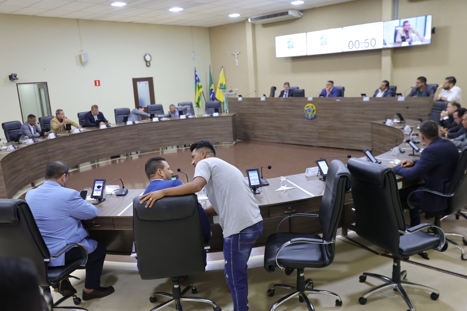 Vereadores cobram melhorias nos Serviços Municipais