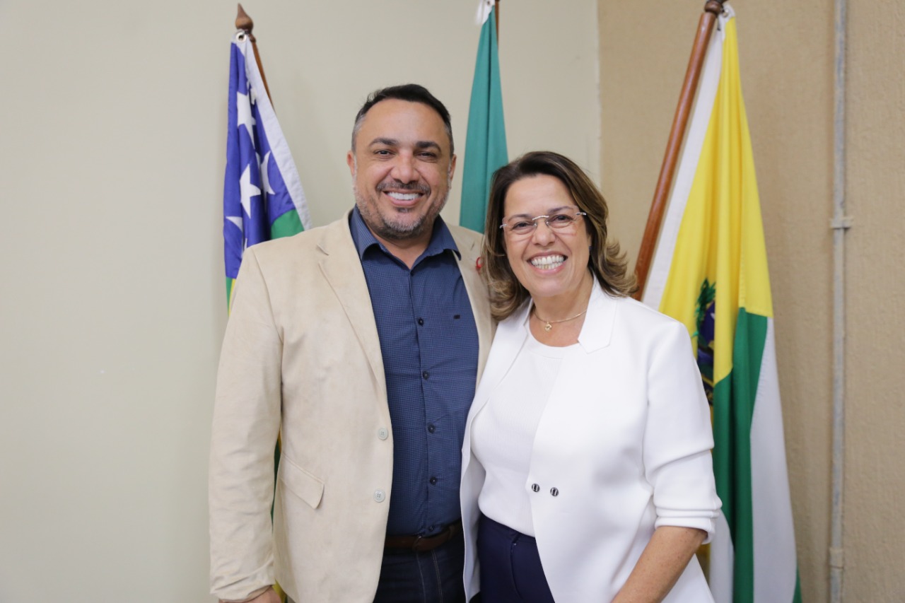 Vereadores recebem visita da pré-candidata a Deputada Estadual, Rosângela Rezende